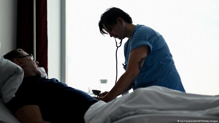 Los masivos recortes para tapar el agujero de la sanidad alemana -El Radar News