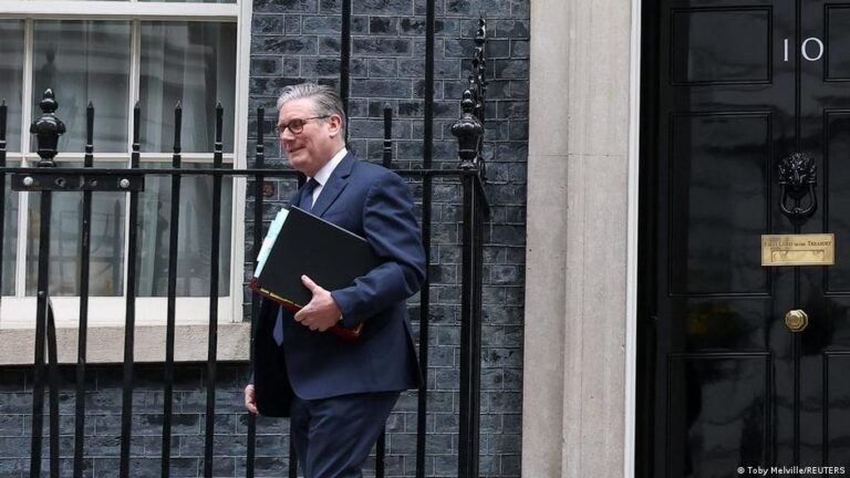 Starmer bajo presión por caso de exembajador vinculado a Epstein -El Radar News